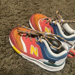 New balance shoes size 7